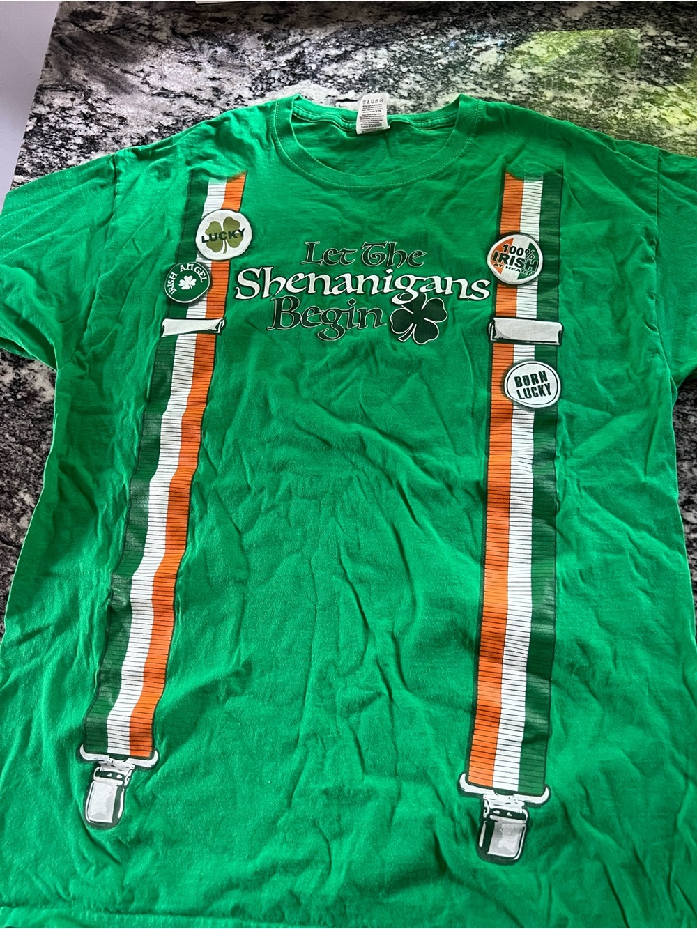 Like New T shirt L